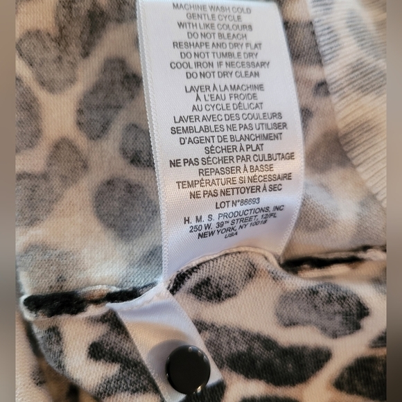 CABLE AND GAUGE Animal Print Cardigan, Size Medium - Picture 12 of 15